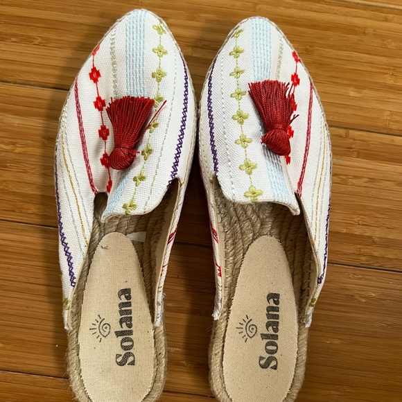 Designer Mule Shoes - Picture 1 of 4